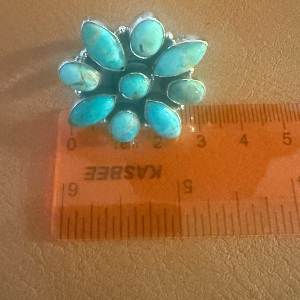 Beautiful Kingman Cluster Ring